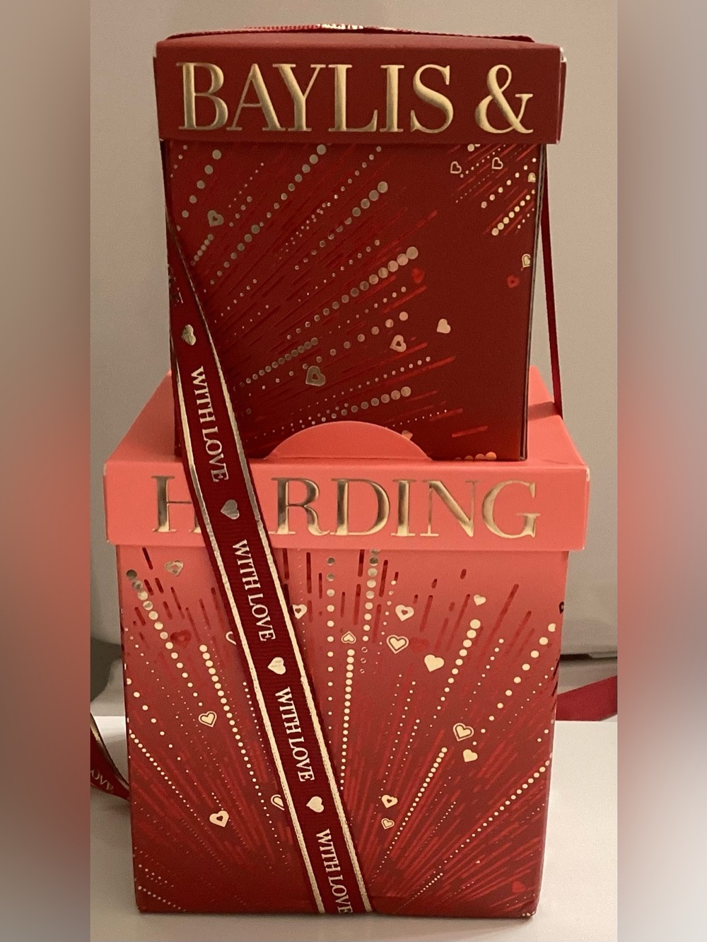 Baylis & Harding Midnight Cherry Luxury Gift Set – New